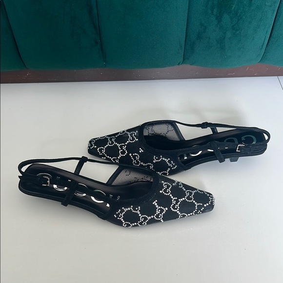 Gucci Black Heels Sophisticated Style - Picture 5 of 8